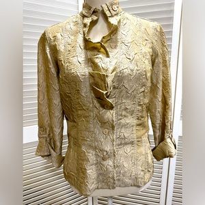 Chico’s Size 0 (small) Gold Jacket